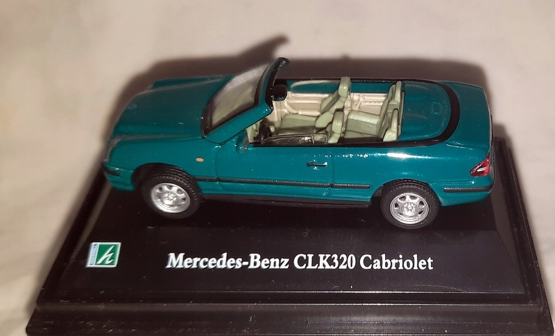 MERCEDES - BENZ CLK 320 CABRIOLET 1/72 Cararama Hongwell