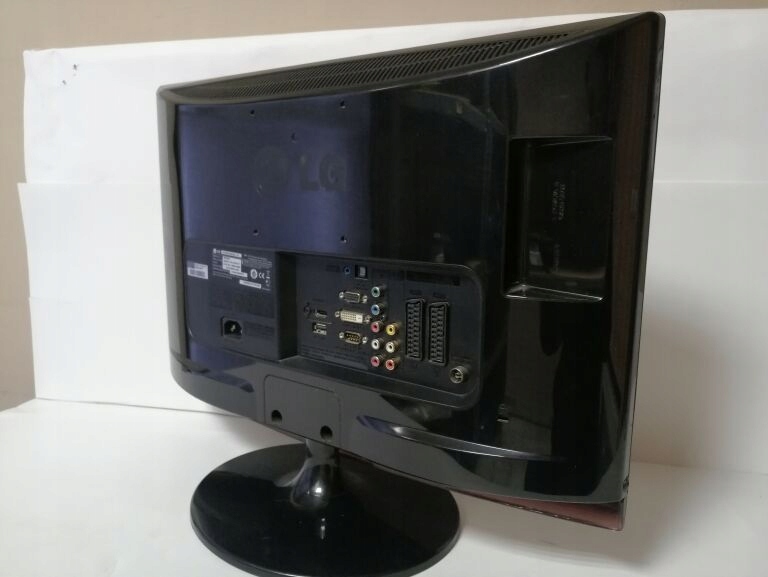 TELEWIZOR LG M2262D POLECAM! 11098180122 oficjalne archiwum Allegro