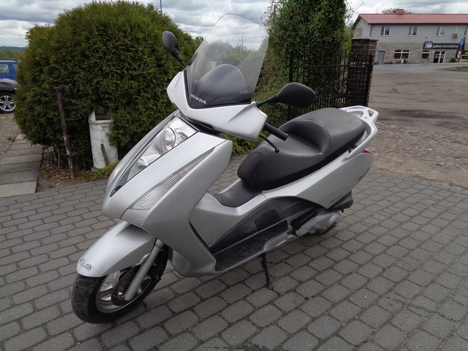 Skuter Honda Pantheon 125