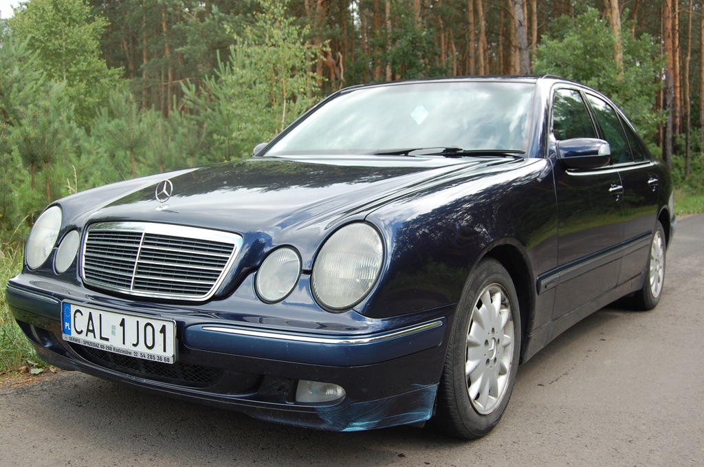 MERCEDES-BENZ KLASA E (W210) E 220 CDI 143 KM