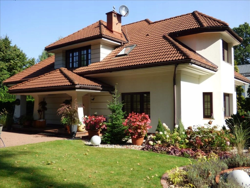 Dom, Marki, Wołomiński (pow.), 270 m²