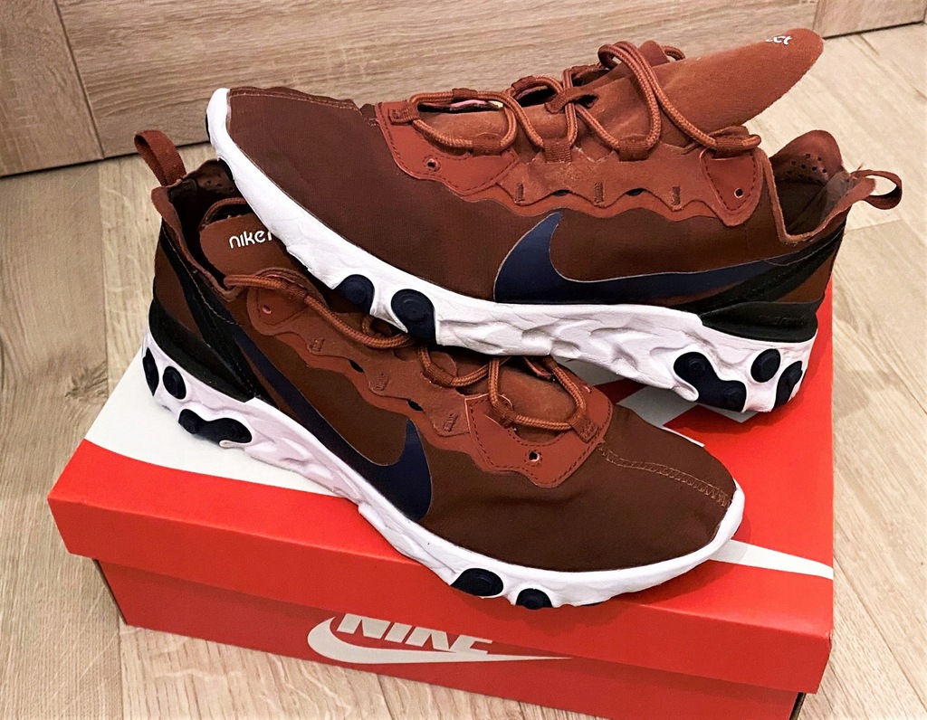 nike react element mars stone