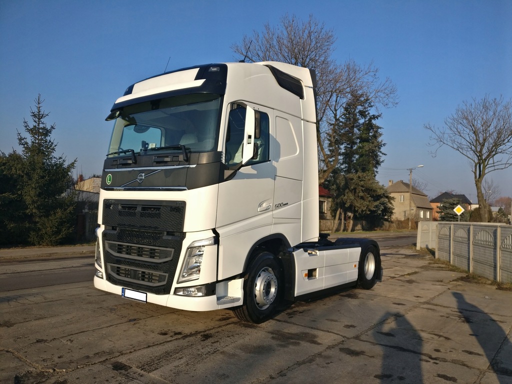 Ciągnik siodłowy Volvo FH 500 pierw.rej. 01/19