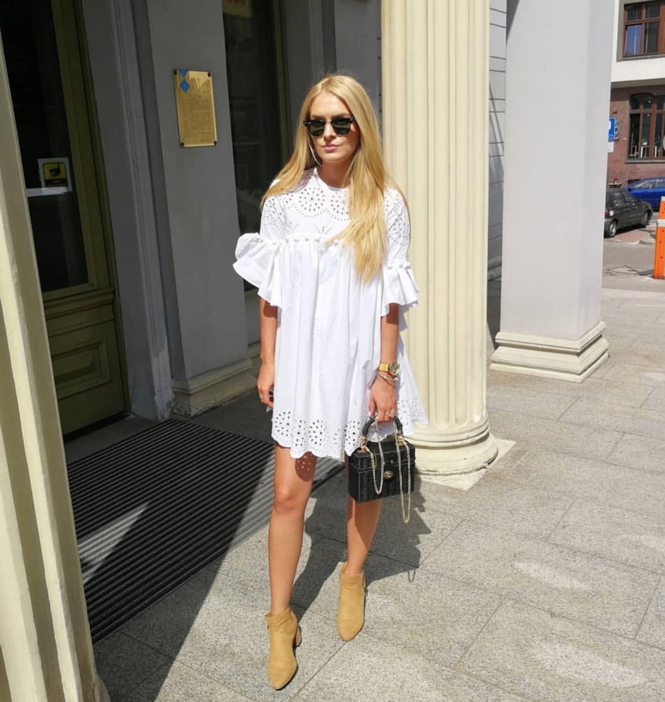 Zara sukienka z dziurkowaniem Haftem 34/XS BIAŁA