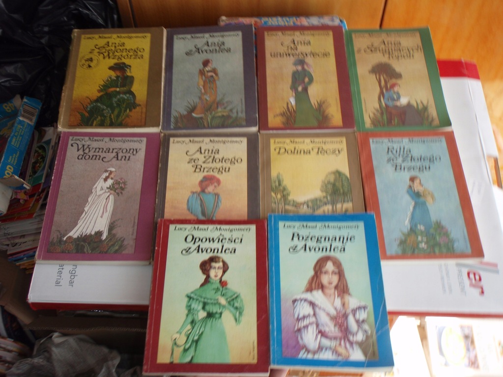 L.M. Montgomery Ania z Zielonego Wzgórza 10 tomów, kompletna seria