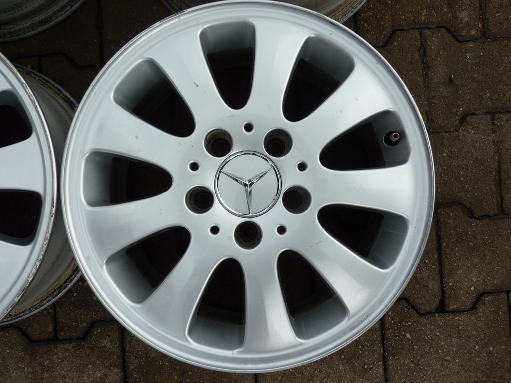 FELGI ALU 15'' 5X112 ET44 MERCEDES A169 ORYGINAŁ