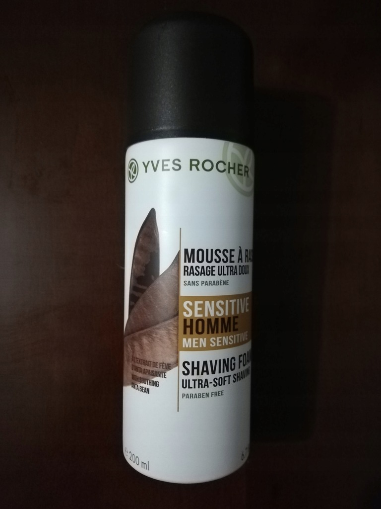 Yves Rocher Pianka do golenia Sensitive Homme