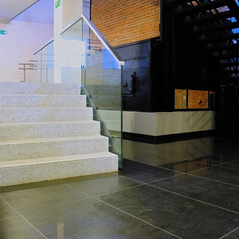 Stopnica schody granit szary płom. G603 150x33x3