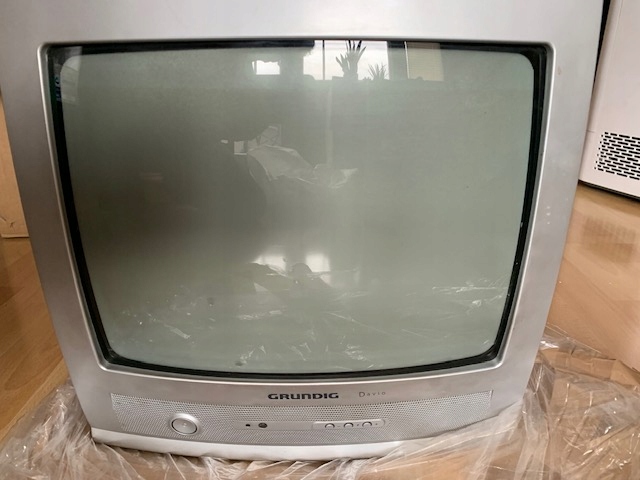 Telewizor Grundig Davio 14" - kolor, używny