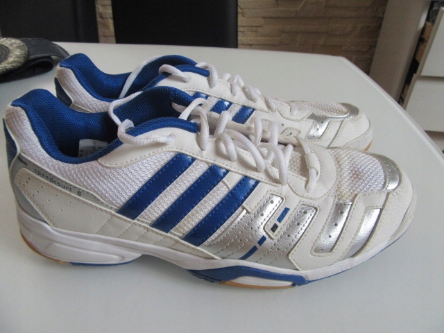 Adidas hotsell speedcourt 5