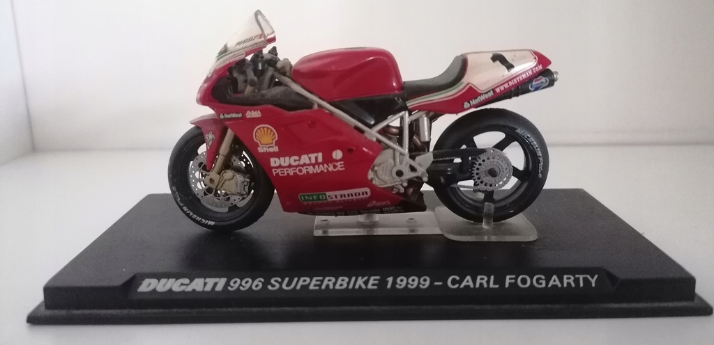 Ducati 996 Superbike