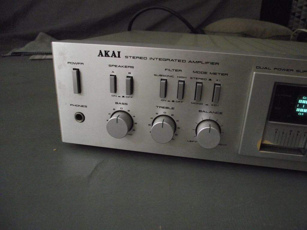 AM-U02 - Akai Professional AM-U02 - Audiofanzine