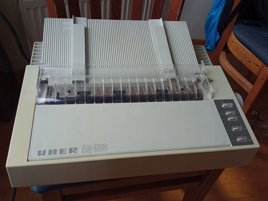 Stara drukarka igłowa uher AQ-300