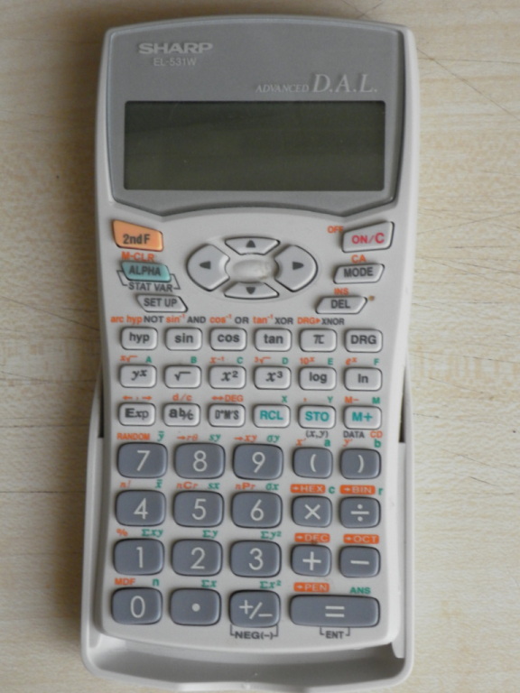 Kalkulator naukowy SHARP EL-531W