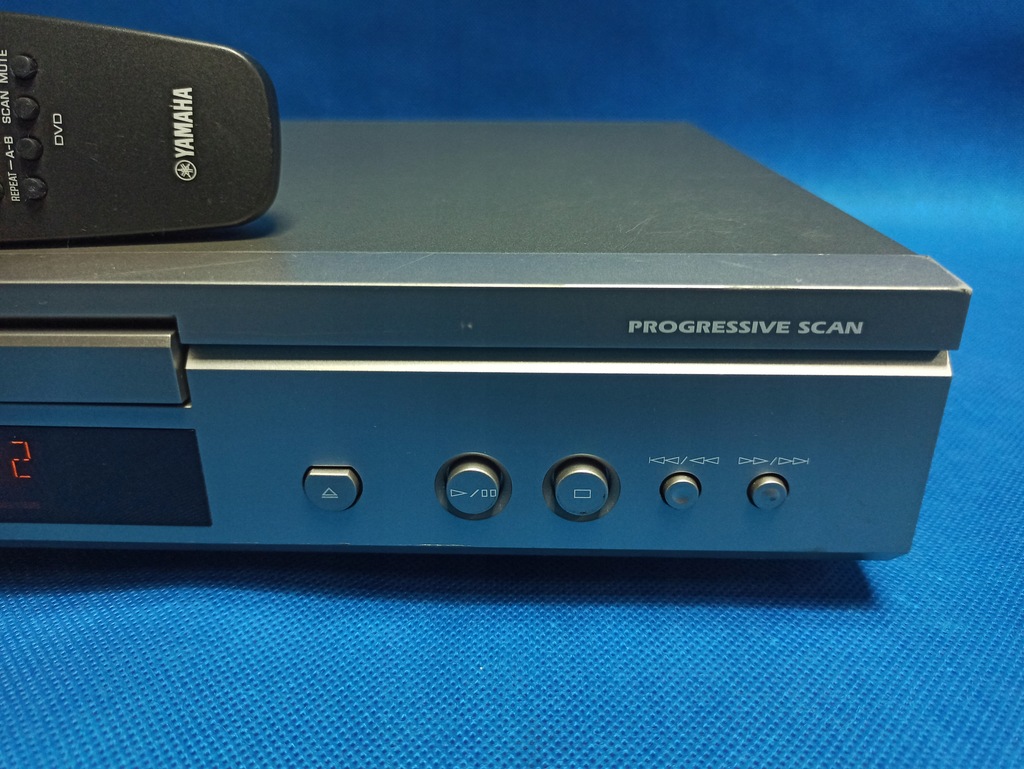 Купить Yamaha DVD-S540 CD/DVD-плеер/Пульт дистанционного управления: отзывы, фото, характеристики в интерне-магазине Aredi.ru