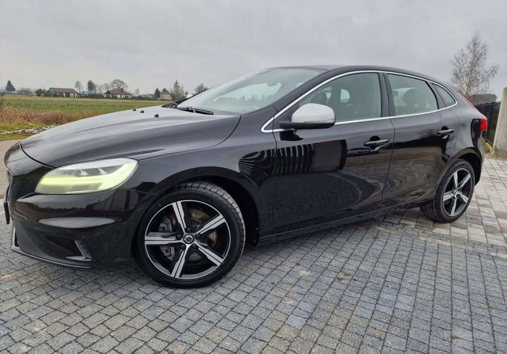 Volvo V40 V40 R-design 2.0T4 AUTOMAT Zadbane L...