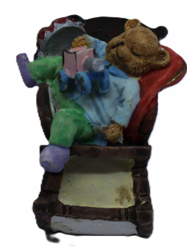 LOOK:) MINIATURKA MIŚ W BUJANYM FOTELU