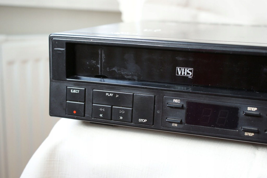 Купить Видеорегистратор Bang & Olufsen Beocord VHS 82.2: отзывы, фото, характеристики в интерне-магазине Aredi.ru