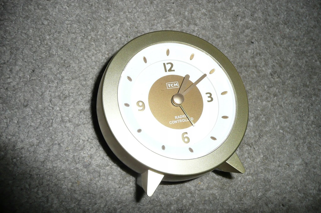 Budzik zegar TCM radio controlled 12177969810 oficjalne archiwum