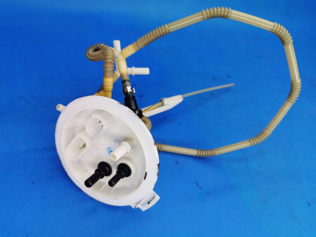 AUDI A8 D3 4.0 TDI DEKIEL POMPY PALIWA 4E0919679G