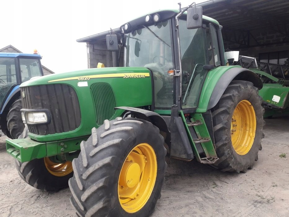 CIĄGNIK JOHN DEERE 6820 2004r możliwość transportu