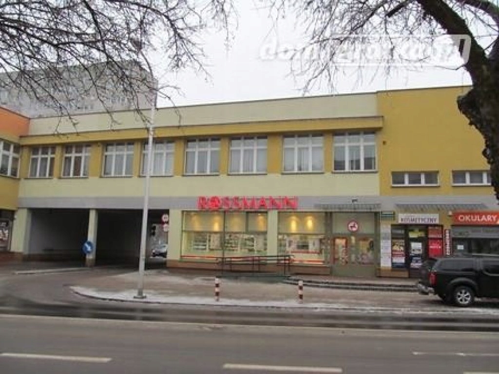 Komercyjne, Sieradz, Sieradzki (pow.), 516 m²