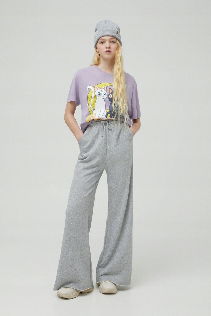 pull and bear sailor moon t shirt