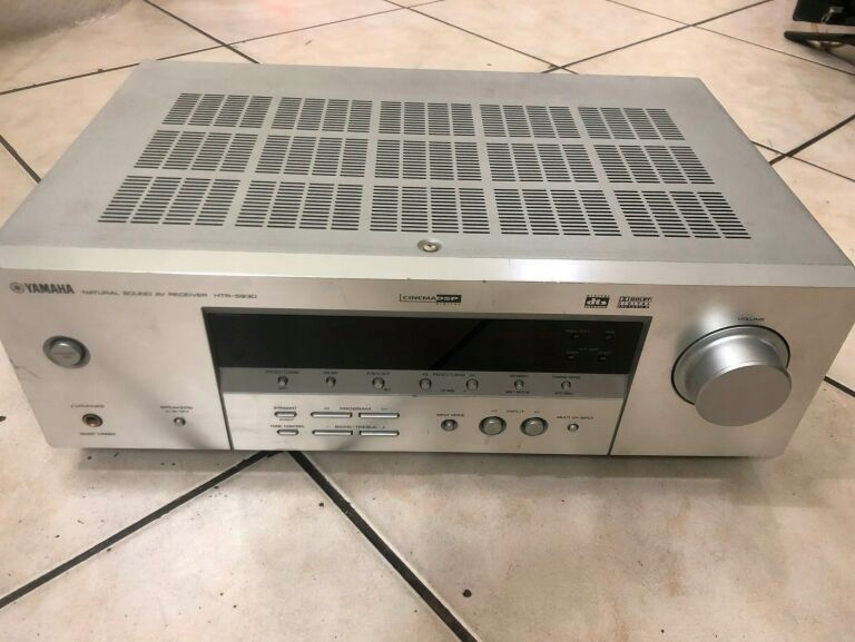 WZMACNIACZ YAMAHA HTR 5930. POLECAMY