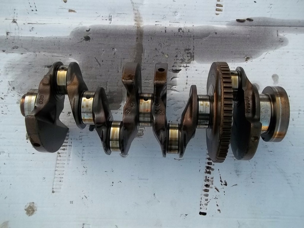 BMW e90 E87 2.0 N43B20 WAŁ KORBOWY HUB 90 7786299064 oficjalne