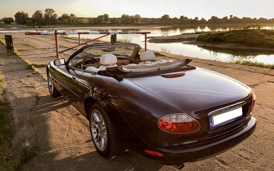 JAGUAR XK 8 Convertible (X100) 4.0 284 KM