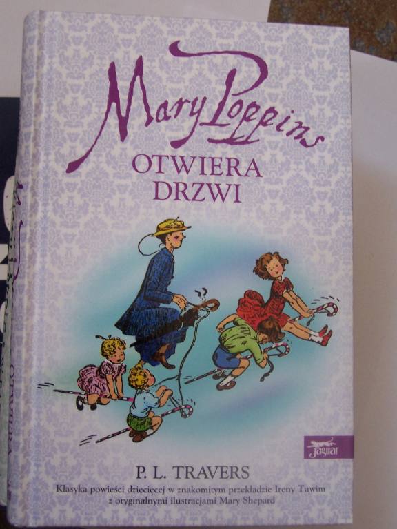 Mery Poppins otwiera drzwi