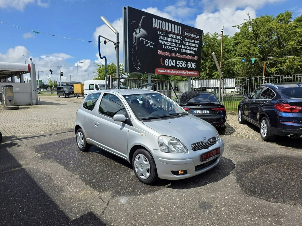 Toyota Yaris 1.0 Benzyna 65 KM, Trzy Klucze,
