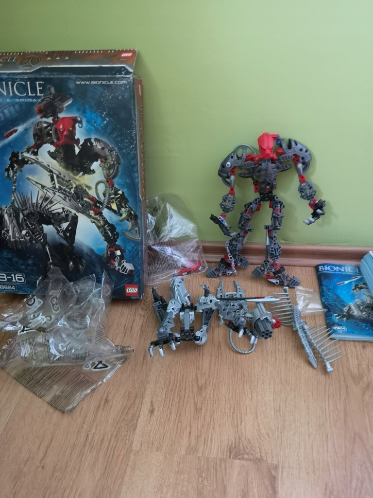 Lego Bionicle maxilos 8924 + luzem klocki