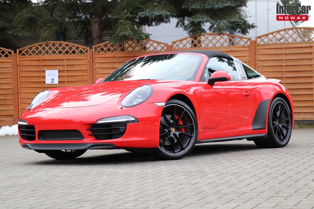 Porsche 911 Targa 4 AWD