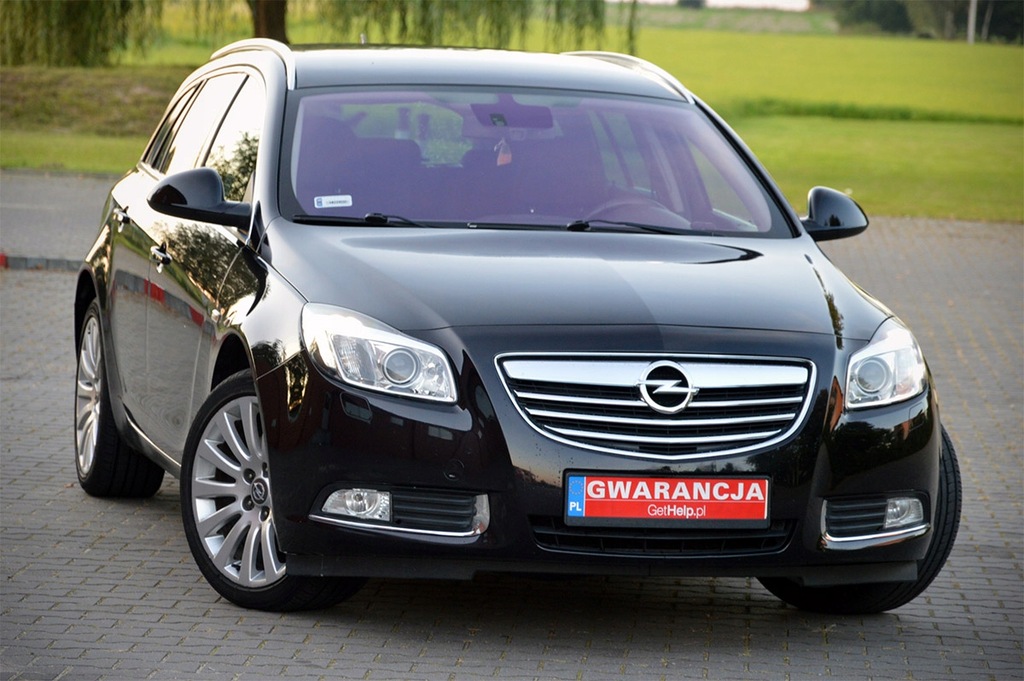 INSIGNIA Sports Tourer 2.0 Turbo 4x4 220PS rej. PL