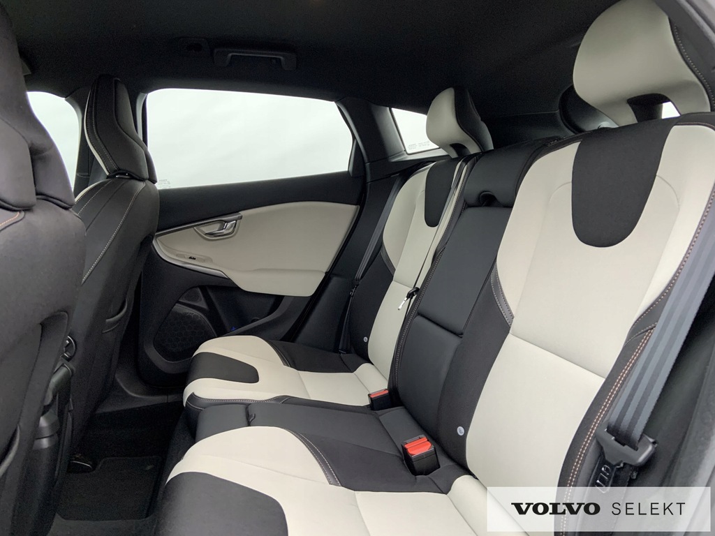 Volvo V40 V40CC T3, 152KM, Momentum, ASO, FV23, G