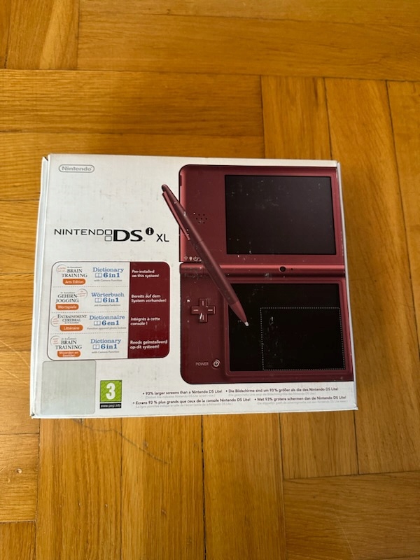 Konsola Nintendo DSi XL bordowy