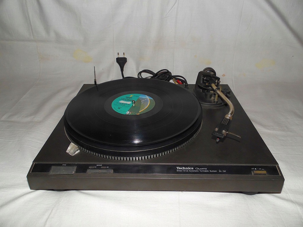 Gramofon Technics SL-Q2 Quartz Direct Drive Półautomat Strobo bez pokrywy