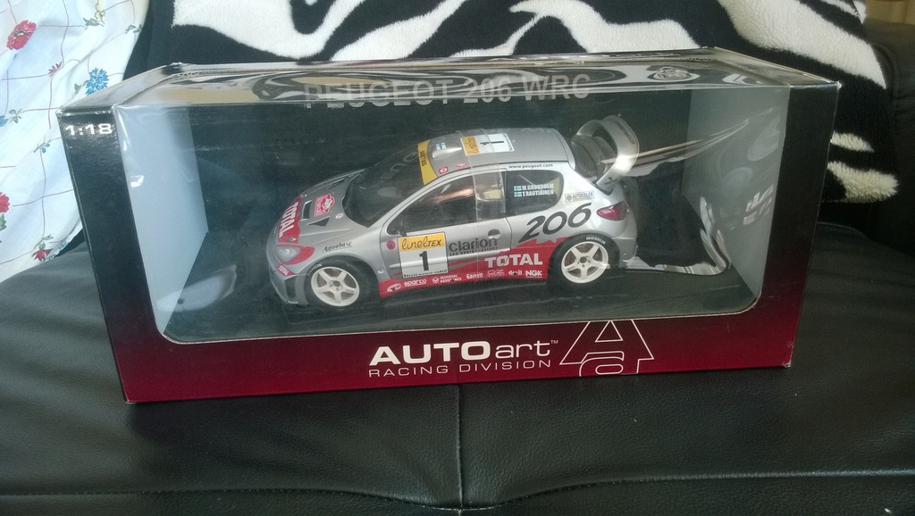 1:18 AUTOART Peugeot 206 WRC Gronholm Monte Carlo