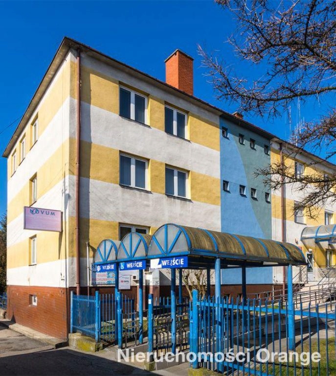 Komercyjne, Gostynin, Gostyniński (pow.), 1421 m²