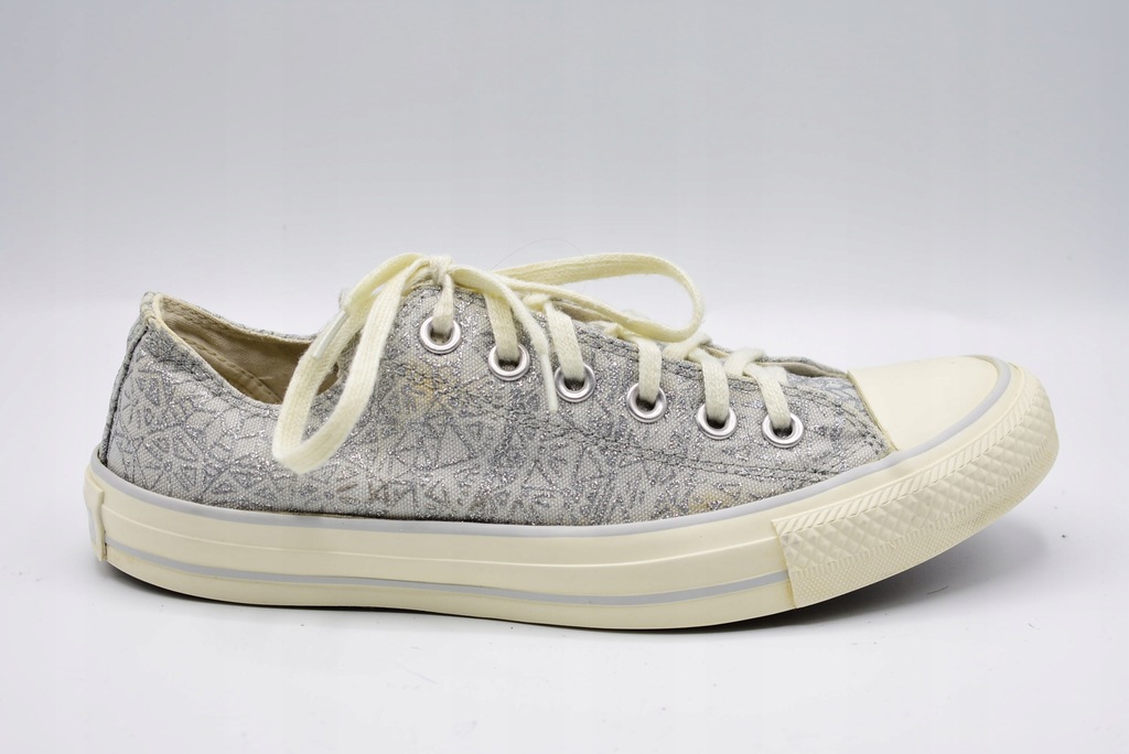 CONVERSE ( 38 )