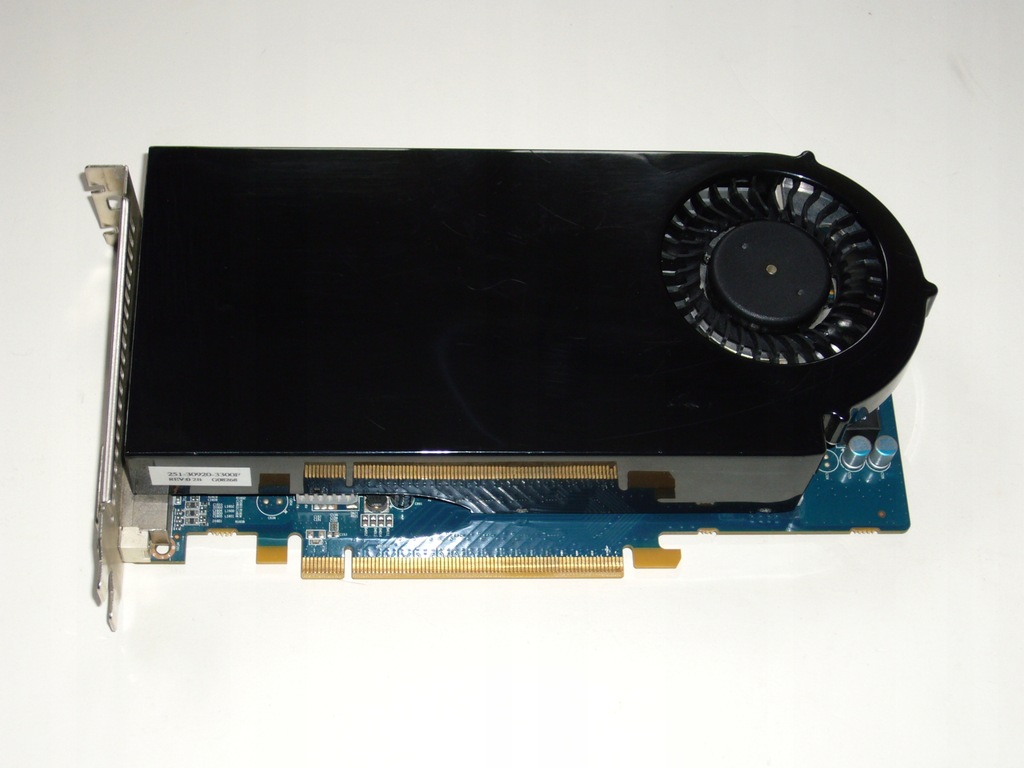 AMD Radeon HD 5750 1GB DDR5/ 128bit HDMI