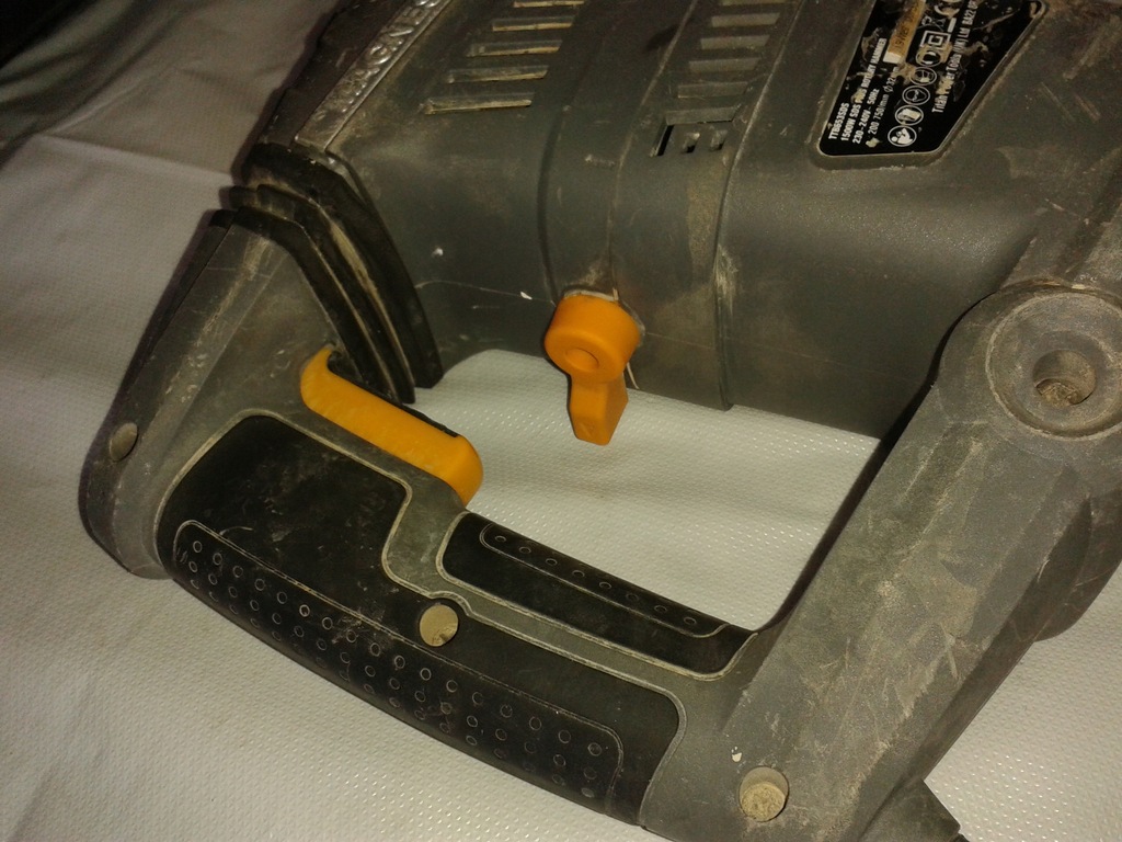 TITAN Młotowiertarka SDS 1500W TTB653SDS uszk. 9166761254 oficjalne