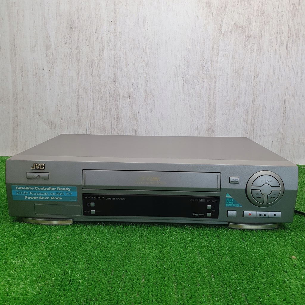 Magnetowid JVC HR-J67OEU VHS VCR +PILOT
