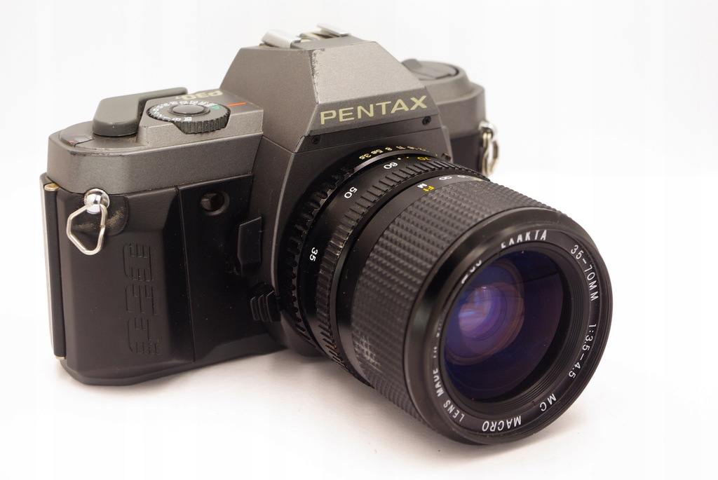 PENTAX P30t + EXAKTA MC Macro 35-70mm 3.5-4.5 B.Ładny