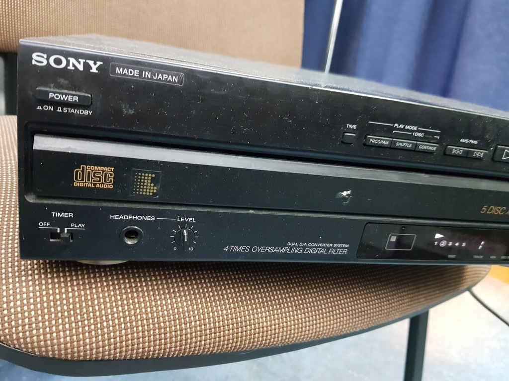ZMIENIARKA PŁYT CD SONY CDP-C500M