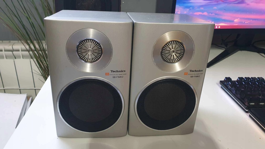 Kolumny podstawkowe Technics SB-F1 MKII