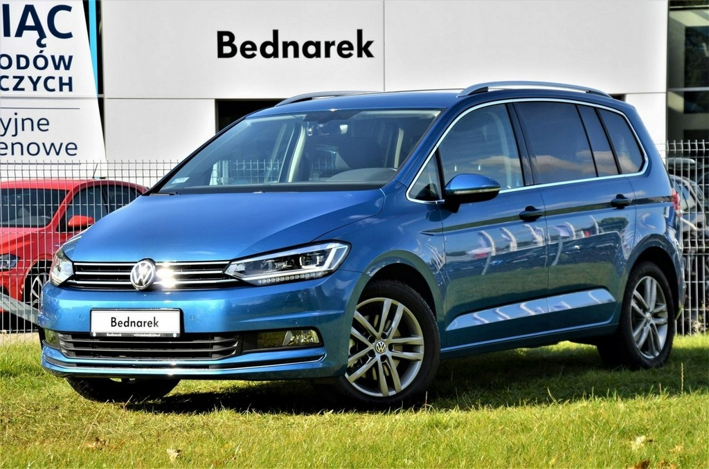 Volkswagen Touran Highline 2.0 TDI 150 KM -