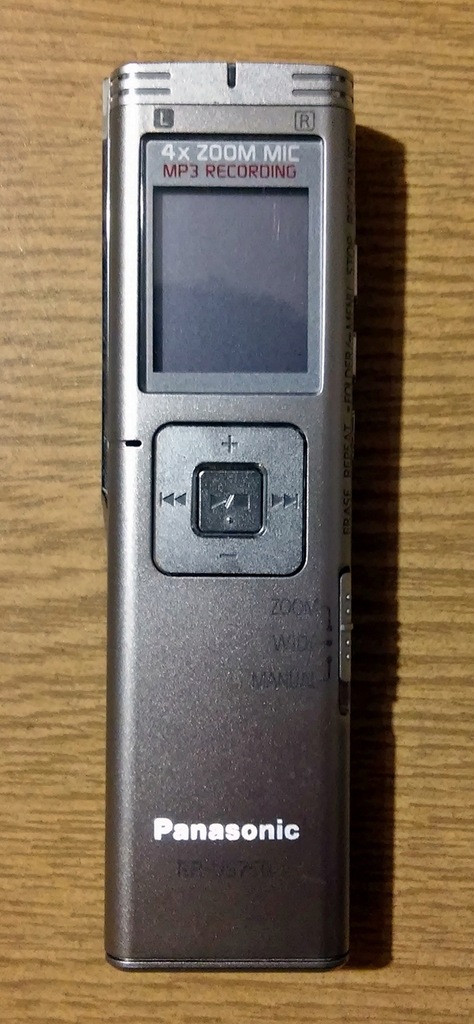 Dyktafon cyfrowy Panasonic RR-US750E-S