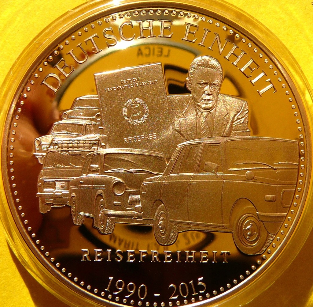 *TRABANT P601 WARTBURG AUTA DDR PODRÓŻ KU WOLNOŚCI ZŁOCONA